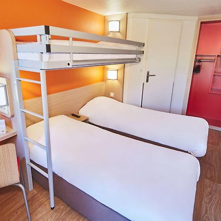 Premiere Classe Melun Senart Vert-Saint-Denis Exteriör bild