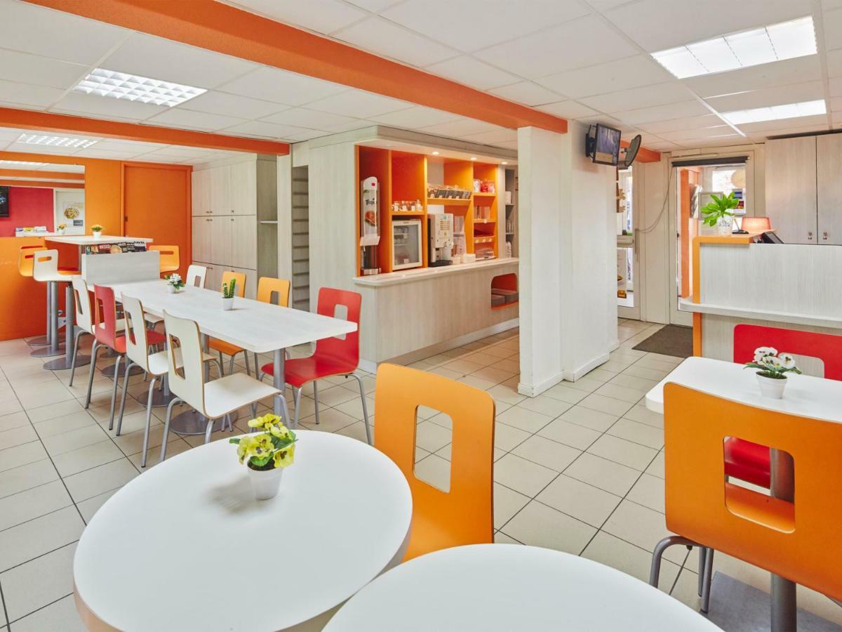 Premiere Classe Melun Senart Vert-Saint-Denis Exteriör bild